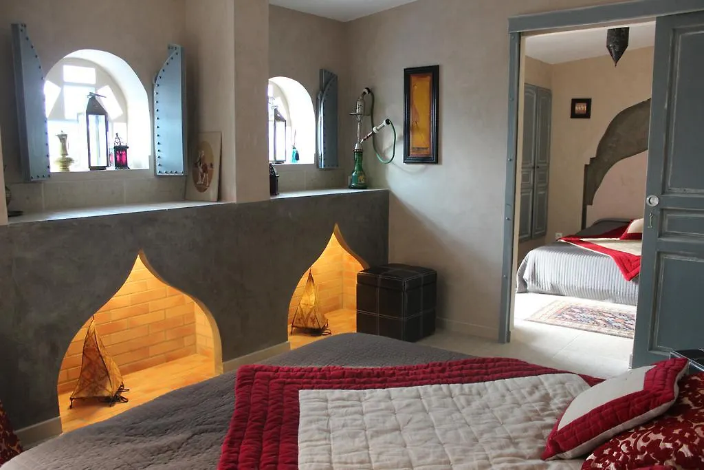 Holiday home Gites Maisons De Vacances Domaine La Chamade Carpentras