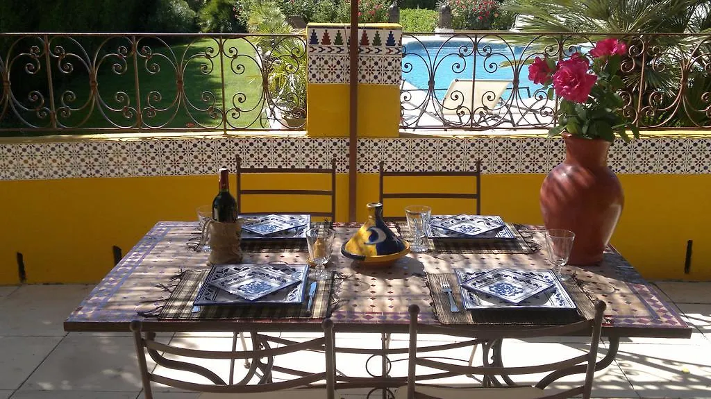 Gites Maisons De Vacances Domaine La Chamade Carpentras Holiday home