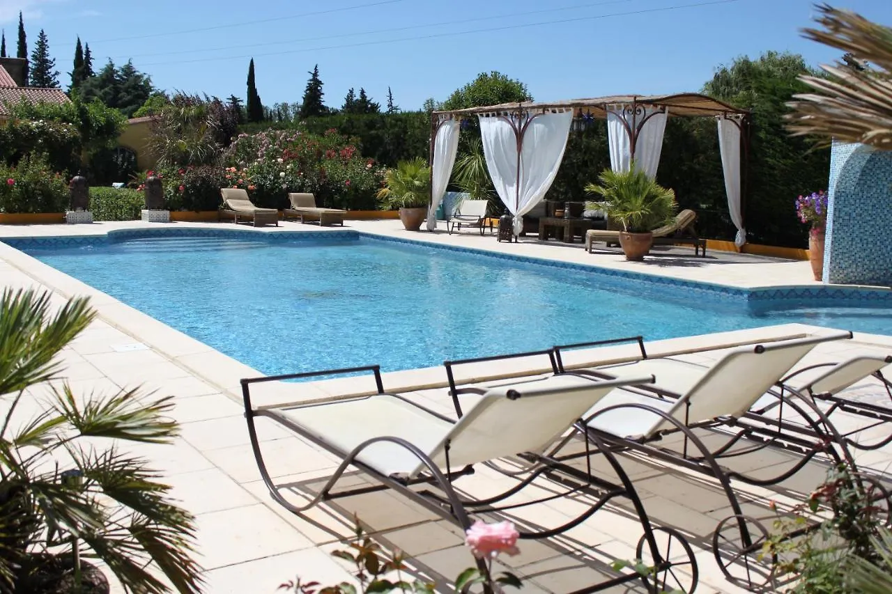 Gites Maisons De Vacances Domaine La Chamade Carpentras Holiday home